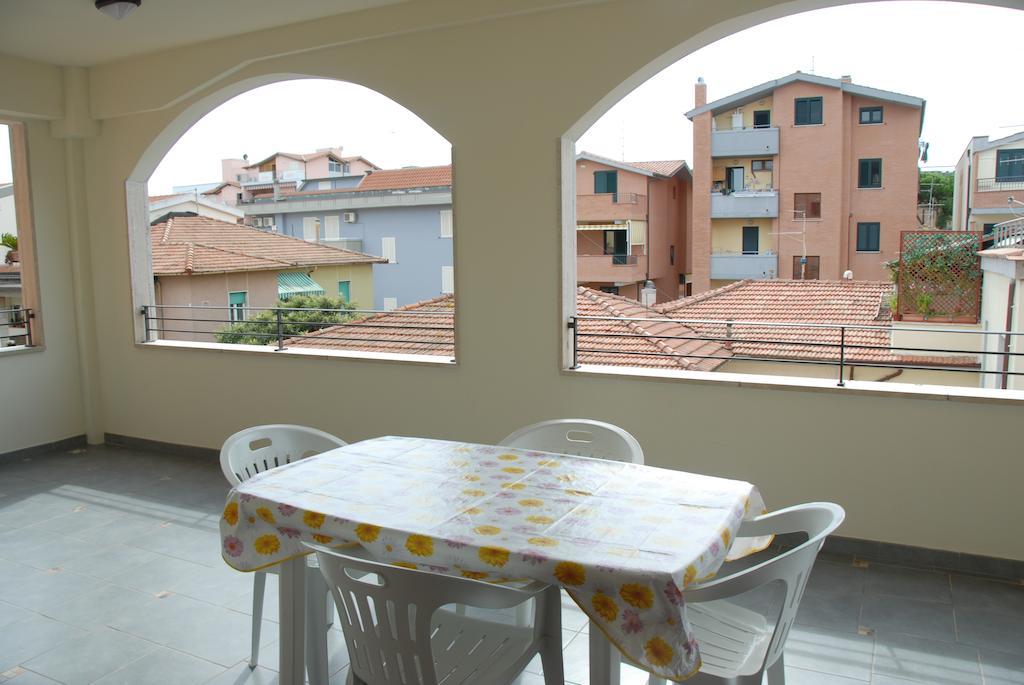 I Portici Appartamenti Marina di Grosseto Zimmer foto