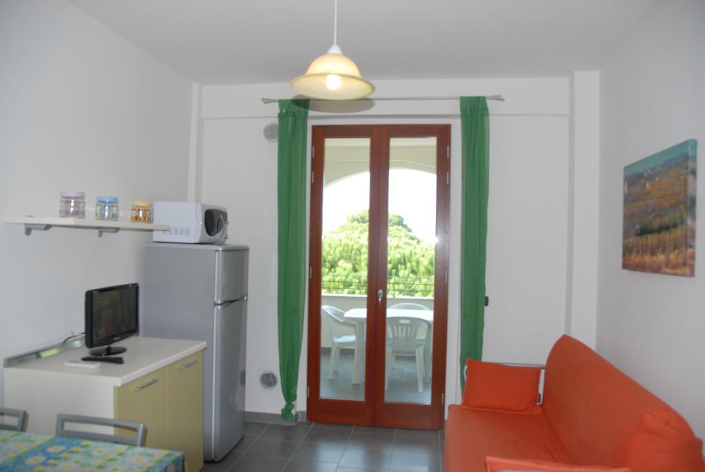 I Portici Appartamenti Marina di Grosseto Zimmer foto